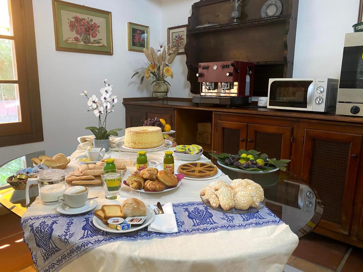 Villa Silvana Тортоли Экстерьер фото